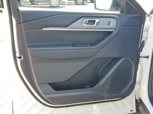 New 2026 Ford Explorer ST-Line AWD/4WD image 11