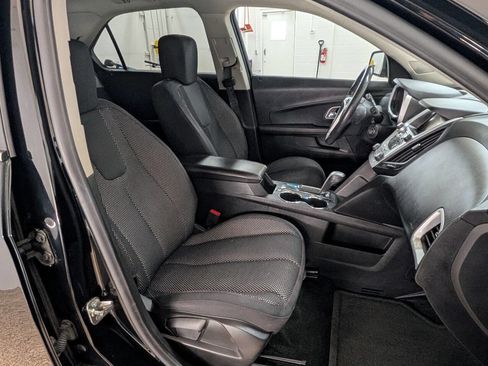 Used 2015 Chevrolet Equinox LT image 18