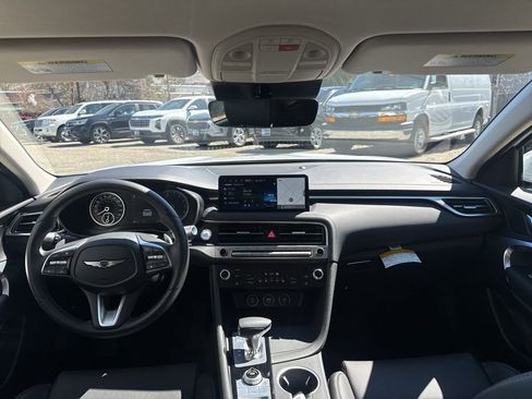 Used 2026 Genesis G70 2.5T image 23