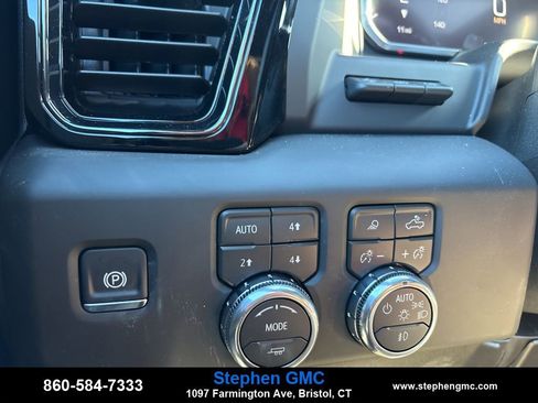 New 2026 GMC Sierra 2500 AT4X image 13