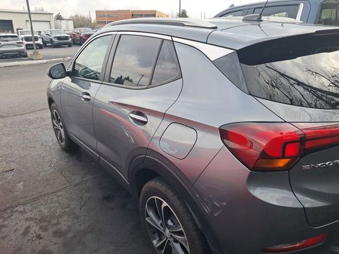 Used 2020 Buick Encore GX Select image 8