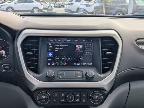 Used 2023 GMC Acadia SLT w/ Technology Package image 21