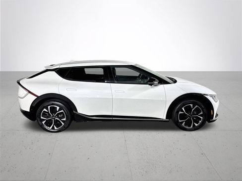 Certified 2024 Kia EV6 Wind w/ Wind Technology Package AWD/4WD image 6