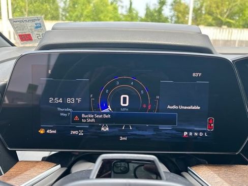 New 2026 Chevrolet Suburban High Country AWD/4WD image 31