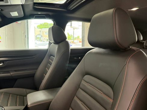 Used 2025 Honda CR-V Sport-L image 10