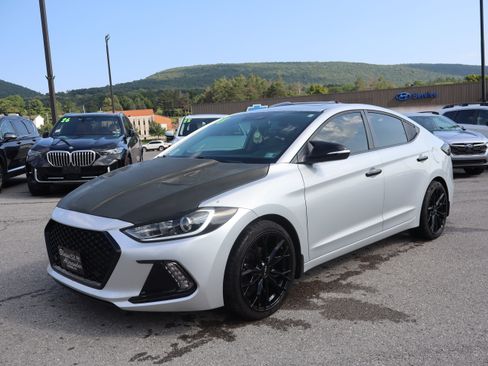 Used 2018 Hyundai Elantra Value Edition FWD image 7
