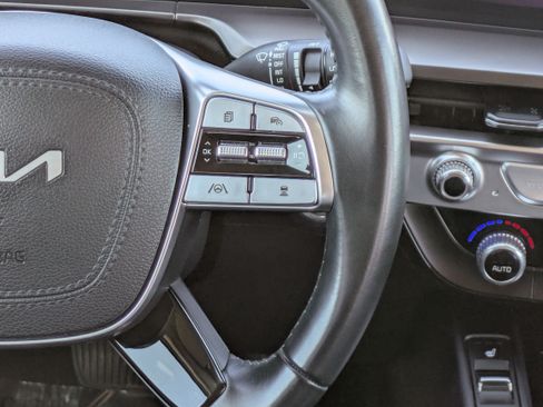 Certified 2025 Kia Telluride S AWD/4WD image 23