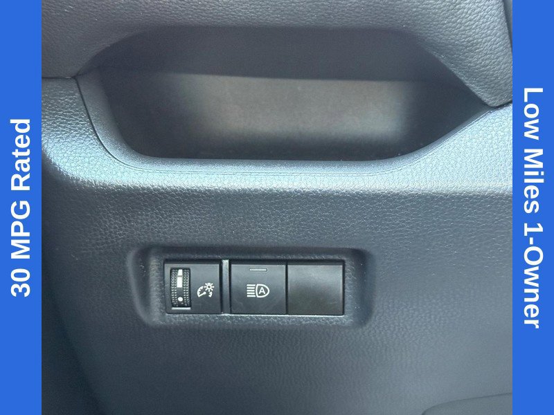 Used 2023 Toyota RAV4 LE FWD image 29