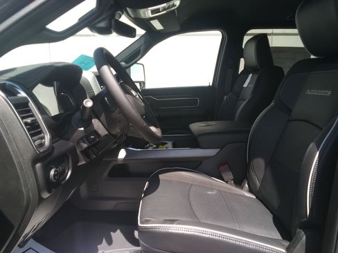 New 2025 RAM 2500 Laramie image 14