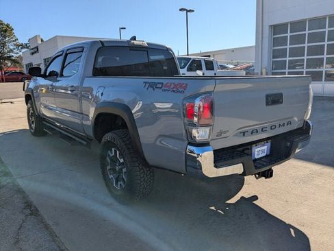 Used 2021 Toyota Tacoma TRD Off-Road image 6
