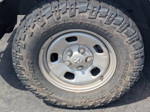 Used 2019 RAM 1500 Tradesman w/ Protection Group AWD/4WD image 11