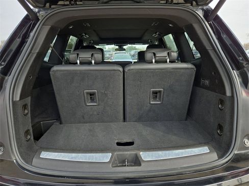 Used 2024 Cadillac XT6 Premium Luxury image 58