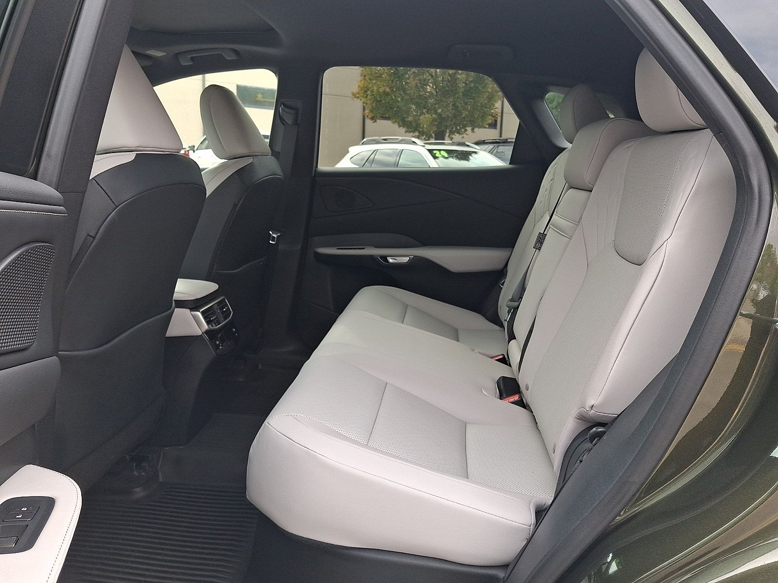 Certified 2023 Lexus RX 350 Premium w/ Accessory Package AWD/4WD image 11