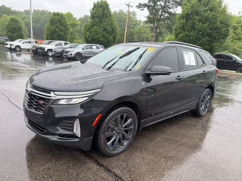Used 2023 Chevrolet Equinox RS FWD image 9