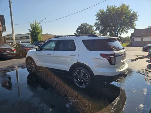 Used 2015 Ford Explorer Sport w/ Equipment Group 401A AWD/4WD image 7