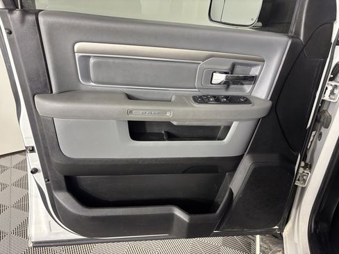 Used 2018 RAM 2500 SLT image 14