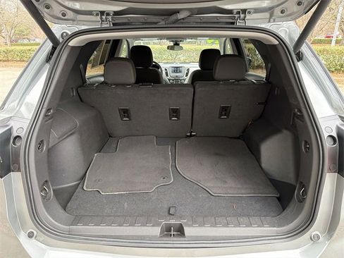 Used 2024 Chevrolet Equinox LT image 25