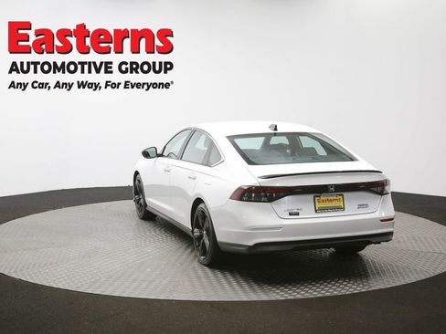 Used 2025 Honda Accord Sport image 65