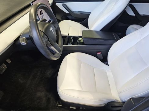 Used 2019 Tesla Model 3 Standard Range RWD image 14