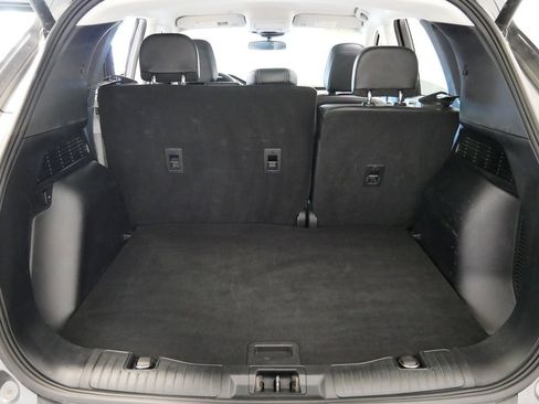 Used 2022 Ford Escape SEL image 12