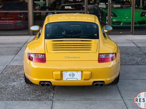 Used 2005 Porsche 911 Carrera image 5