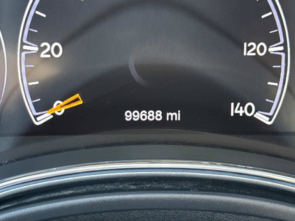 Used 2019 Jeep Grand Cherokee Altitude AWD/4WD image 25