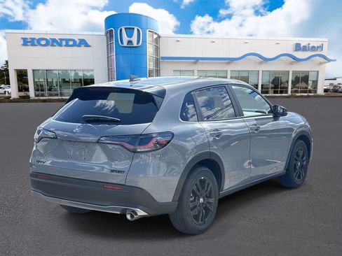 Used 2027 Honda HR-V Sport image 5