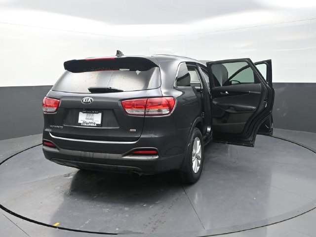 Used 2018 Kia Sorento AWD image 37