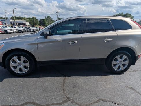 Used 2013 Volvo XC60 3.2 FWD image 4