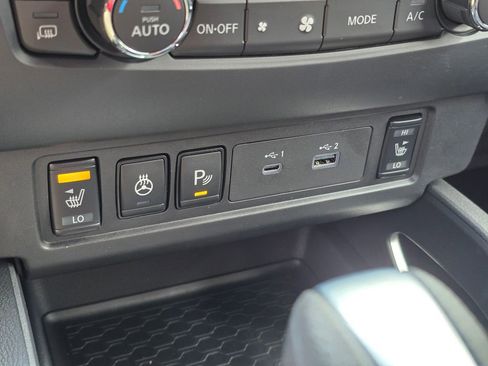 New 2026 Nissan Frontier SV w/ SV Convenience Package image 30