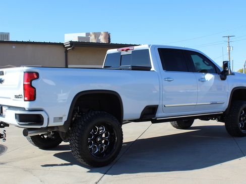 Used 2026 Chevrolet Silverado 3500 High Country w/ High Country Premium Package image 19