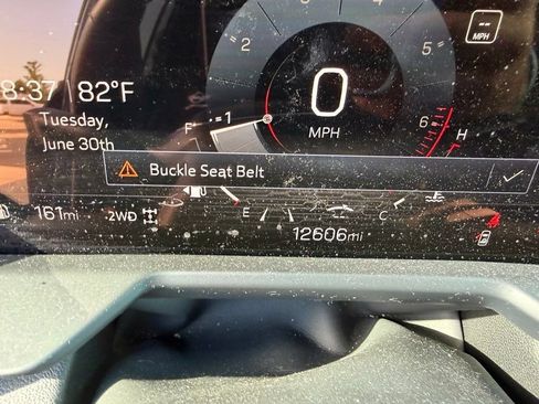 Used 2024 GMC Acadia Denali AWD/4WD image 11