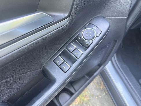 Used 2023 Ford Escape Platinum FWD image 10