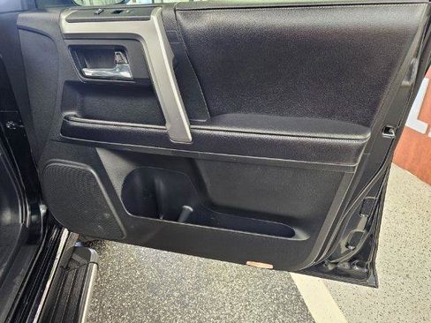 Used 2018 Toyota 4Runner Limited RWD image 27