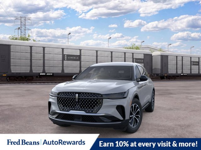 New 2026 Lincoln Nautilus Premier AWD/4WD image 2