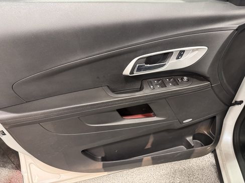 Used 2016 Chevrolet Equinox LT image 21