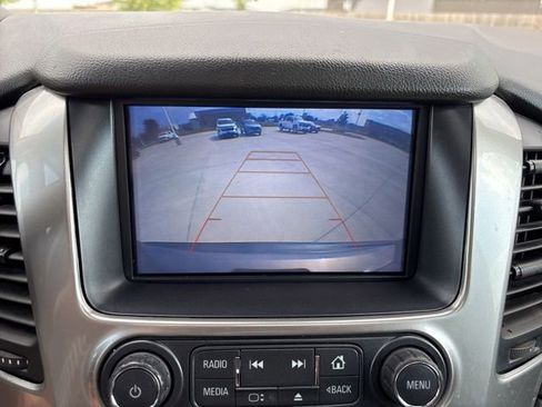 Used 2018 Chevrolet Suburban LT AWD/4WD image 27