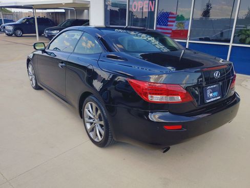 Used 2013 Lexus IS 250C w/ Luxury Pkg RWD image 11