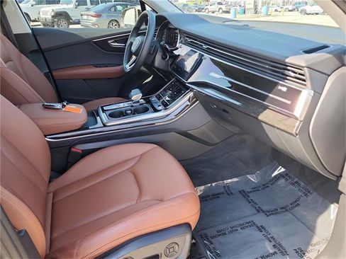 Certified 2022 Audi Q7 3.0T Prestige image 24