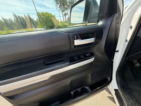 Used 2021 Toyota Tundra SR5 w/ TRD Off-Road Package AWD/4WD image 12