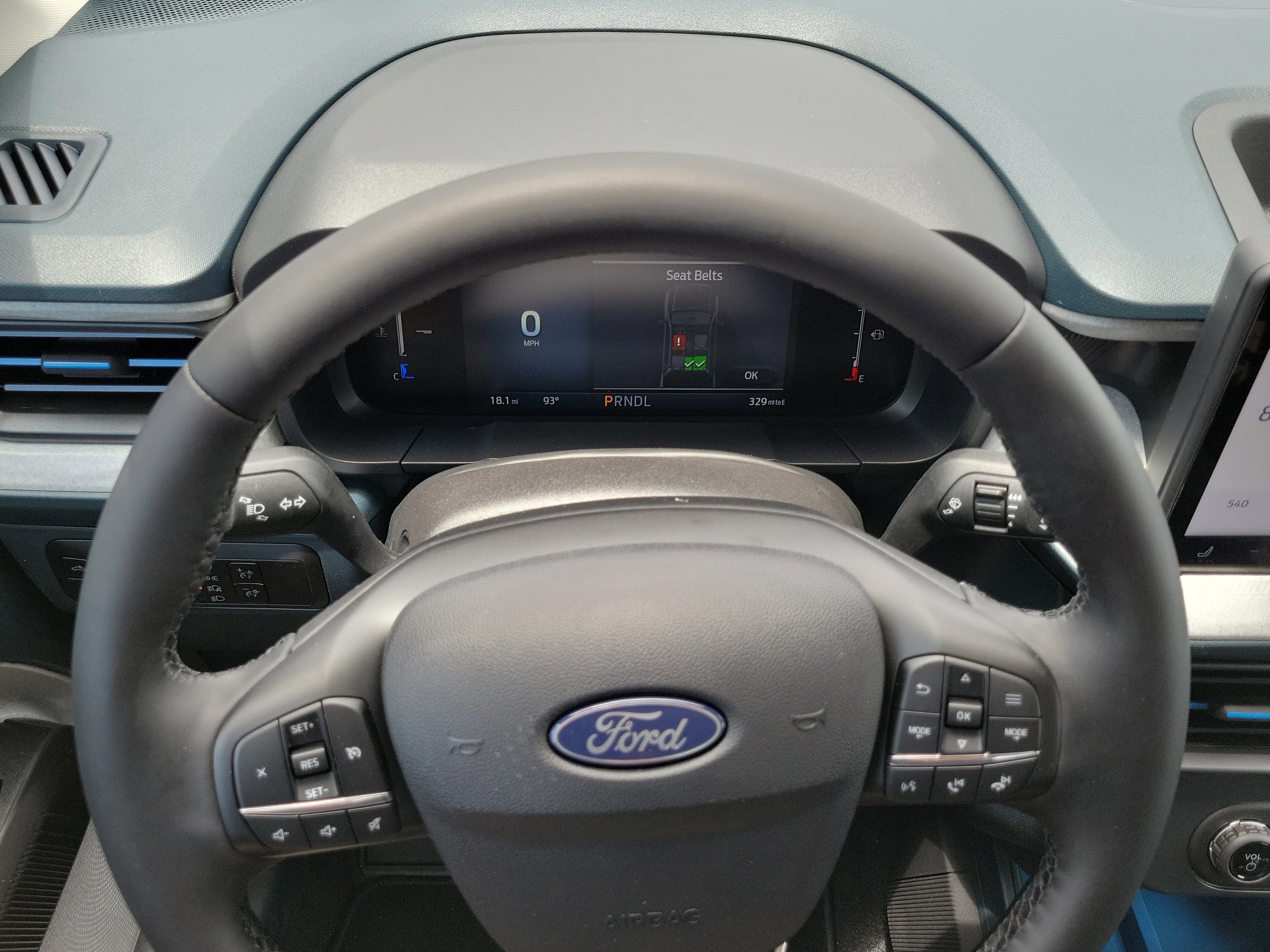 New 2026 Ford Maverick XLT w/ XLT Luxury Package FWD image 18