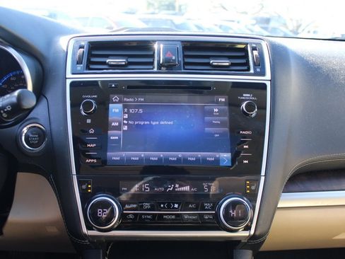 Used 2018 Subaru Outback 2.5i Limited image 24