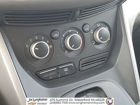 Used 2014 Ford Escape SE image 17