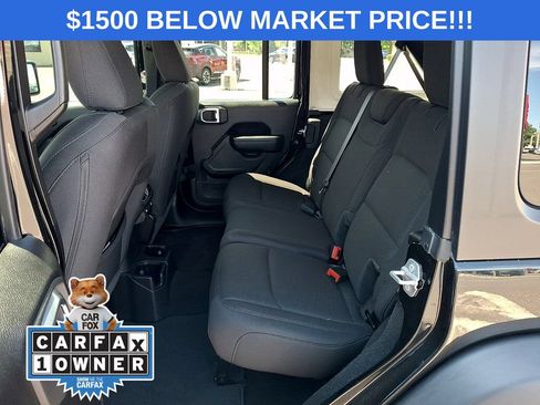Used 2022 Jeep Wrangler Unlimited Sport AWD/4WD image 13