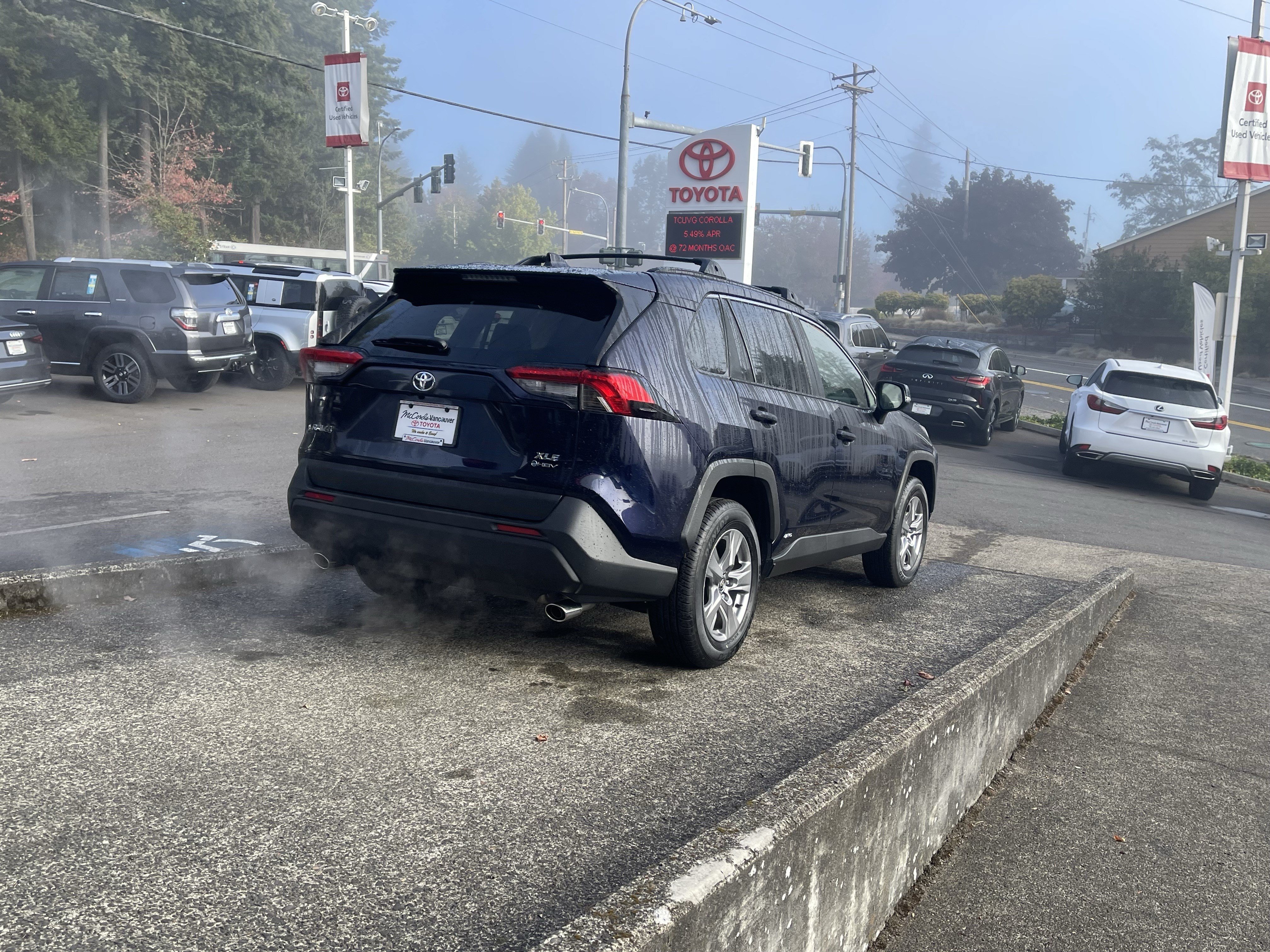 Certified 2025 Toyota RAV4 XLE w/ Convenience Package AWD/4WD image 7