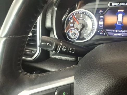 Used 2021 RAM 1500 Big Horn AWD/4WD image 27