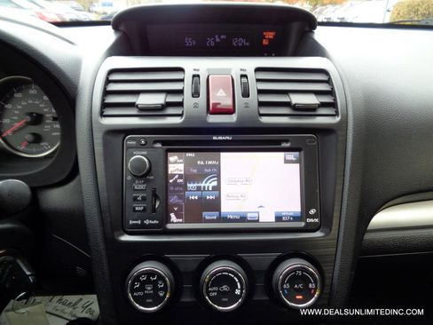 Used 2014 Subaru Crosstrek 2.0i Limited image 12