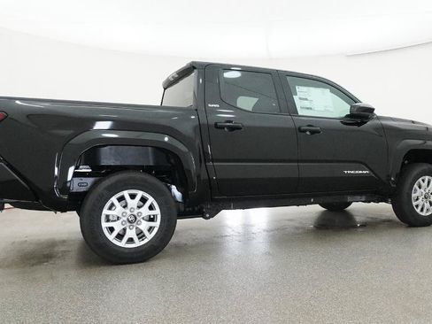 Used 2026 Toyota Tacoma SR5 AWD/4WD image 63