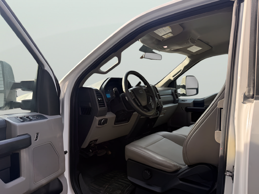 Used 2019 Ford F250 XL w/ XL Value Package AWD/4WD image 9