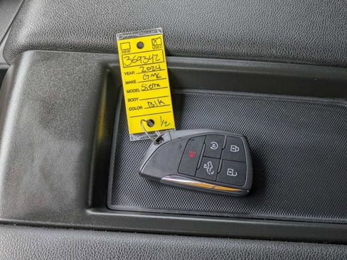 Used 2024 GMC Sierra 1500 Elevation image 34